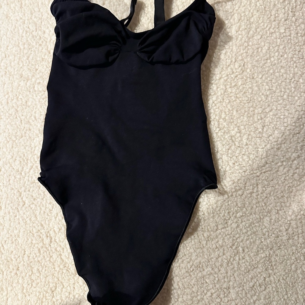 SKIMS ONYX THONG BODYSUIT SHAPEWEAR RETAILS $70 - Picture 4 of 4